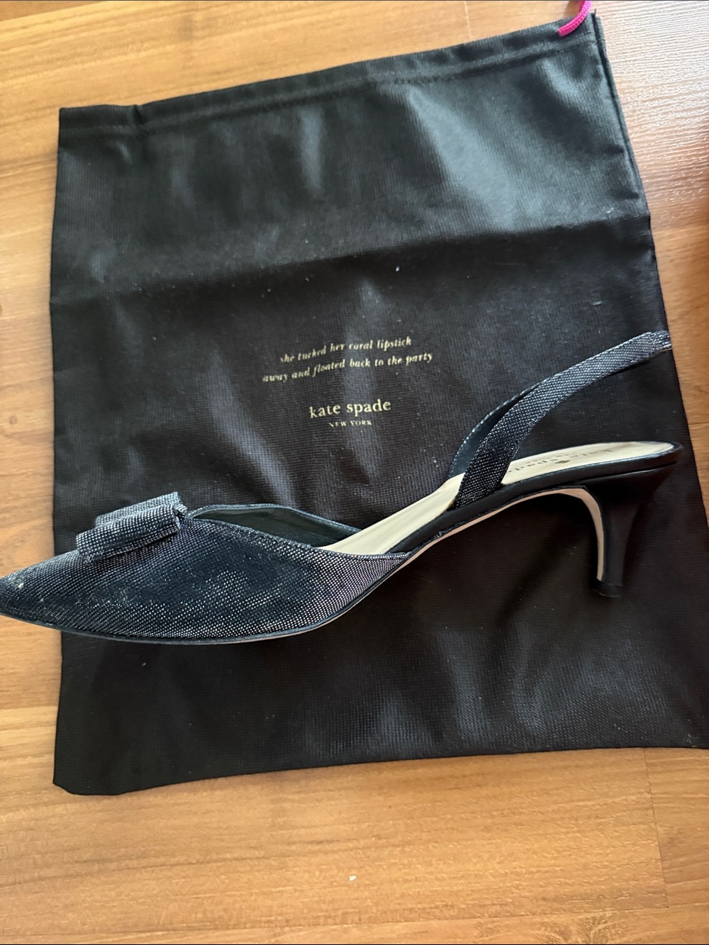 kate spade kitten heel sling back black shoe with Hot Pink Box and dustbag - Picture 6 of 8